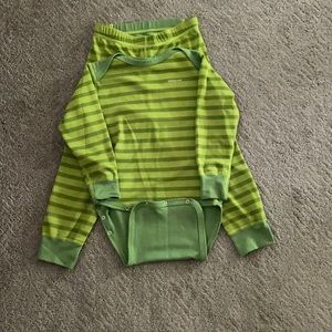 Patagonia toddler Capilene 3T